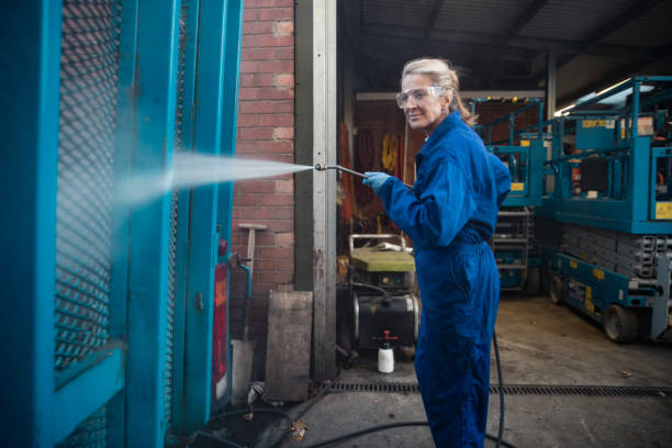 Best Oil Spill Cleanup  in Defuniak Springs, FL